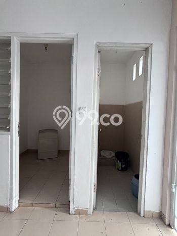 Dijual Hunian Rumah Nyaman 2 KT di Suvarna Sutera, Tangerang Dijual Hunian Rumah Nyaman 2 KT di Suvarna Sutera, Tangerang