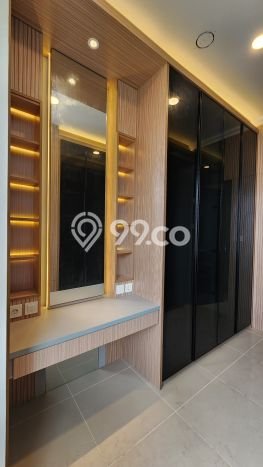 Rumah Luxury Modern Tanpa Renovasi di Summarecon Serpong Tangerang Rumah Luxury Modern Tanpa Renovasi di Summarecon Serpong Tangerang
