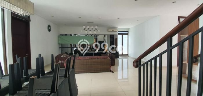 Siap Huni Hunian Elit 5 Kamar di Kelapa Gading Dekat ke Mana Saja Siap Huni Hunian Elit 5 Kamar di Kelapa Gading Dekat ke Mana Saja
