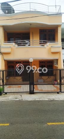Disewakan Rumah Konsep Minimalis di Kelapa Gading Jakarta Utara dengan 4 KT Disewakan Rumah Konsep Minimalis di Kelapa Gading Jakarta Utara dengan 4 KT