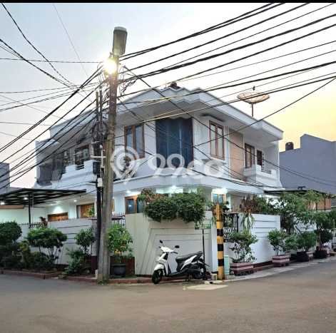 Dijual Hunian Mewah dengan Fasilitas Sekitar Lengkap di Kelapa Gading, Jakarta Utara Dijual Hunian Mewah dengan Fasilitas Sekitar Lengkap di Kelapa Gading, Jakarta Utara