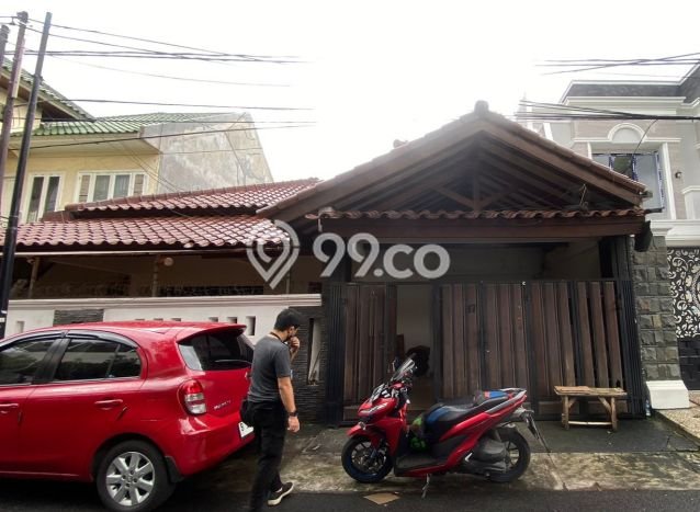 Dijual Rumah Premium dengan Fasilitas Sekitar Komplit di Tebet, Jakarta Selatan Dijual Rumah Premium dengan Fasilitas Sekitar Komplit di Tebet, Jakarta Selatan