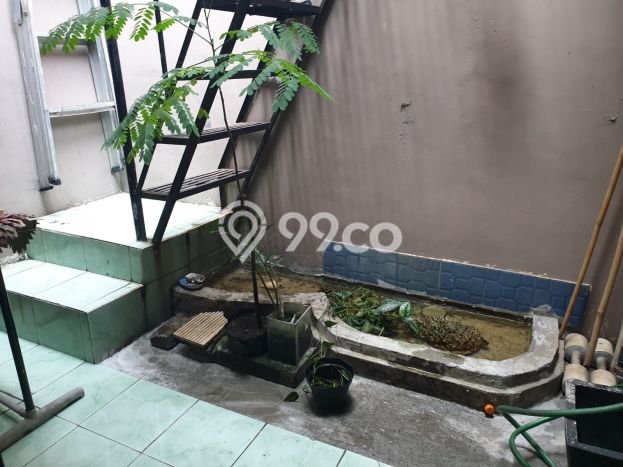 Rumah Luxury Modern Tanpa Renovasi di Pegangsaan Jakarta Utara Rumah Luxury Modern Tanpa Renovasi di Pegangsaan Jakarta Utara