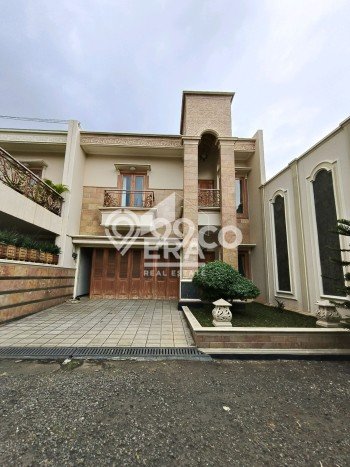 Rumah Mewah Siap Huni LT 268m2 di Pesanggrahan, Jakarta Selatan Rumah Mewah Siap Huni LT 268m2 di Pesanggrahan, Jakarta Selatan