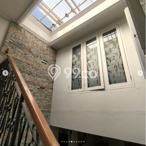 Rumah Luxury Modern Siap Huni di Rawamangun Jakarta Timur Rumah Luxury Modern Siap Huni di Rawamangun Jakarta Timur
