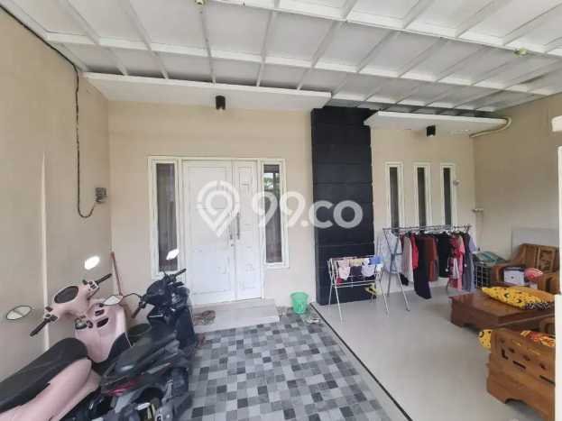 Jual Rumah Modern 4 KT di Pakuwon City, Surabaya Jual Rumah Modern 4 KT di Pakuwon City, Surabaya