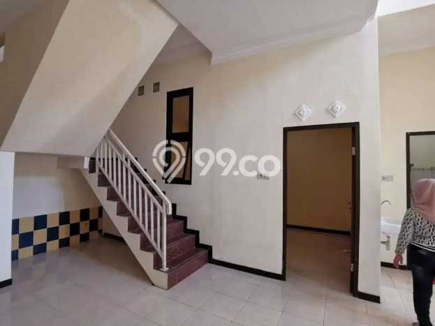 Jual Rumah Modern 4 KT di Pakuwon City, Surabaya Jual Rumah Modern 4 KT di Pakuwon City, Surabaya