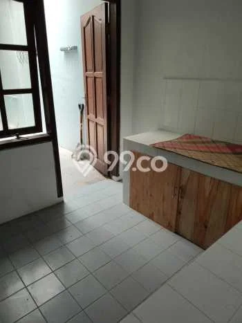 Hunian Cantik Minimalis Lb 165m2 di Dukuh Pakis, Surabaya Hunian Cantik Minimalis Lb 165m2 di Dukuh Pakis, Surabaya