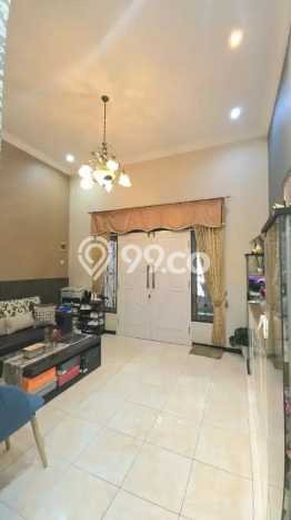 Rumah Strategis Modern Lb 150m2 di Tambaksari, Surabaya Rumah Strategis Modern Lb 150m2 di Tambaksari, Surabaya