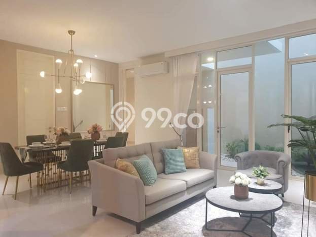 Rumah Luxury Modern Siap Huni di Pakuwon City Surabaya Rumah Luxury Modern Siap Huni di Pakuwon City Surabaya