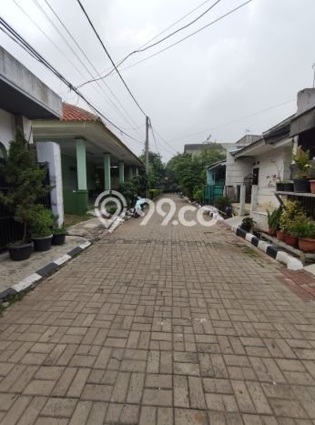 Rumah Strategis Modern Lb 300m2 di Cibinong, Bogor Rumah Strategis Modern Lb 300m2 di Cibinong, Bogor