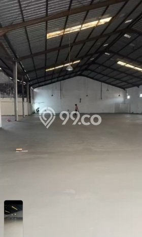 Disewakan Gudang di Cipondoh Tangerang LT 1600m2, LB 1600m2 Disewakan Gudang di Cipondoh Tangerang LT 1600m2, LB 1600m2