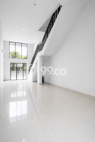 Ruko Disewa di Tangerang dengan LB 276m2 Area Komersial Ramai Ruko Disewa di Tangerang dengan LB 276m2 Area Komersial Ramai