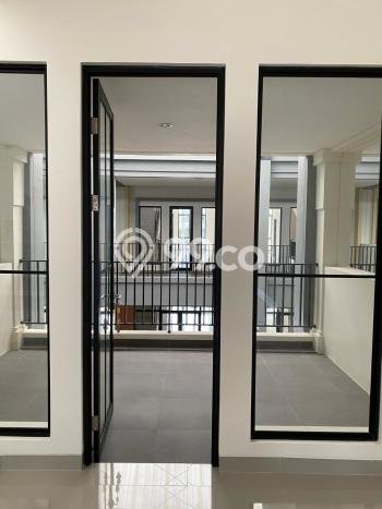 Unit Ruko Disewakan di Gading Serpong di Area Ramai & Strategis Unit Ruko Disewakan di Gading Serpong di Area Ramai & Strategis