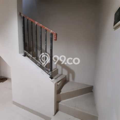For Sale Hunian Rumah Nyaman 3 KT di Graha Raya, Tangerang For Sale Hunian Rumah Nyaman 3 KT di Graha Raya, Tangerang
