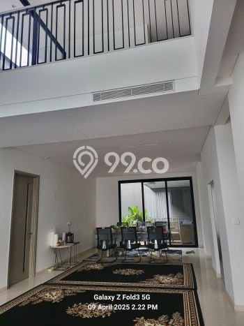 Dijual Rumah 5 KT di BSD, Tangerang - Luas Tanah 230m² Dijual Rumah 5 KT di BSD, Tangerang - Luas Tanah 230m²