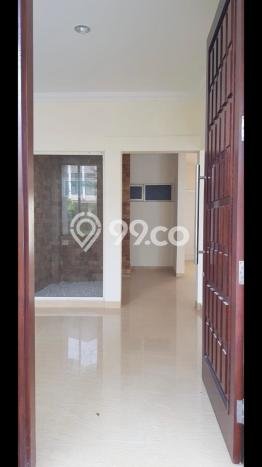 Hunian Elit LB 500m2 Siap Pakai Desain Elegan di Alam Sutera, Tangerang Hunian Elit LB 500m2 Siap Pakai Desain Elegan di Alam Sutera, Tangerang