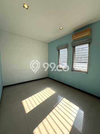 Rumah Luxury Modern Siap Huni di BSD City Tangerang Rumah Luxury Modern Siap Huni di BSD City Tangerang