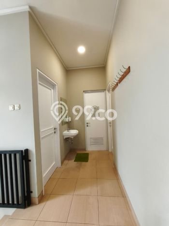 Rumah Elit Modern Tanpa Renovasi di BSD City Tangerang Rumah Elit Modern Tanpa Renovasi di BSD City Tangerang