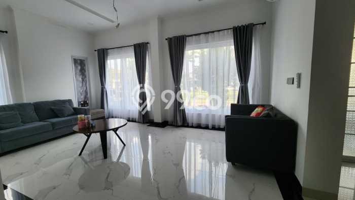 Hunian Mewah LB 430m2 Siap Pakai Desain Elegan di Summarecon Serpong, Tangerang Hunian Mewah LB 430m2 Siap Pakai Desain Elegan di Summarecon Serpong, Tangerang