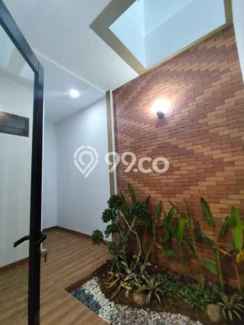 Dijual Rumah Mewah Elegan Dengan View Cantik di BSD Nusaloka, Tangerang Dijual Rumah Mewah Elegan Dengan View Cantik di BSD Nusaloka, Tangerang