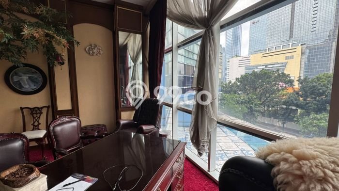 Unit Kantor Dijual di Jakarta Selatan LT 87m2 & LB 87m2 Unit Kantor Dijual di Jakarta Selatan LT 87m2 & LB 87m2