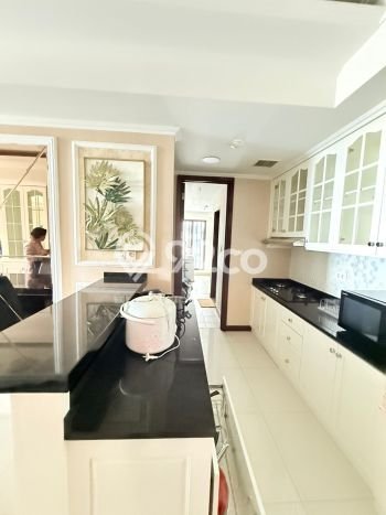 Hunian Apartemen High-Class untuk Dijual di Jakarta Selatan dengan 3 BR & 2 Kamar Mandi Hunian Apartemen High-Class untuk Dijual di Jakarta Selatan dengan 3 BR & 2 Kamar Mandi