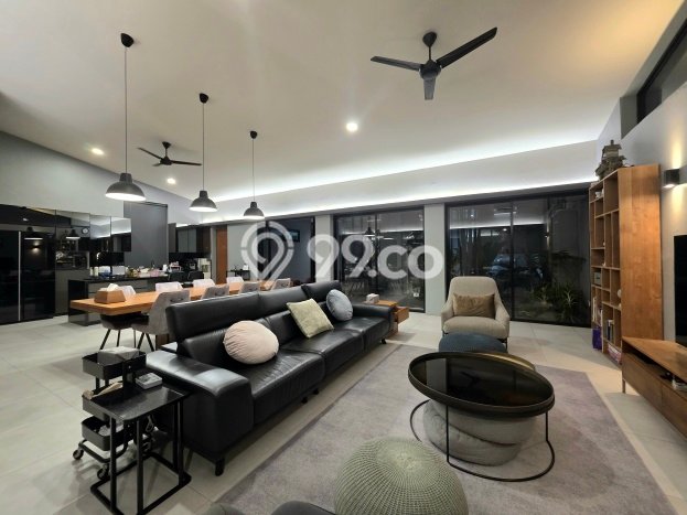 Rumah Elit Modern Siap Huni di BSD The Green Tangerang Rumah Elit Modern Siap Huni di BSD The Green Tangerang
