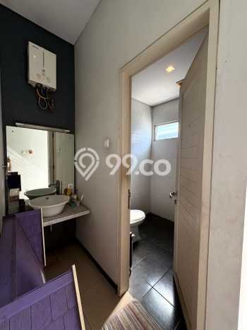 Rumah Luxury Modern Siap Huni di BSD City Tangerang Rumah Luxury Modern Siap Huni di BSD City Tangerang