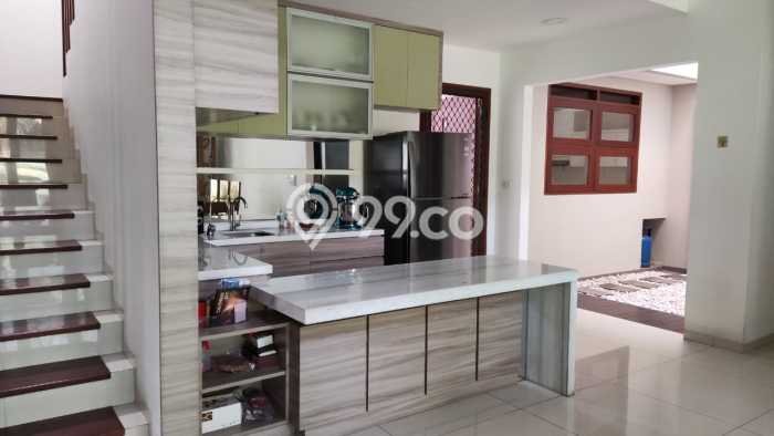 Jual Rumah Mewah Elegan Dengan View Cantik di BSD Green Cove, Tangerang Jual Rumah Mewah Elegan Dengan View Cantik di BSD Green Cove, Tangerang