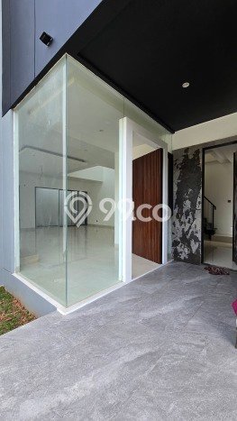 Rumah Luxury Modern Siap Huni di BSD The Icon Tangerang Rumah Luxury Modern Siap Huni di BSD The Icon Tangerang