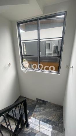 For Sale! Premium House LT 132m2 Desain Modern di BSD For Sale! Premium House LT 132m2 Desain Modern di BSD