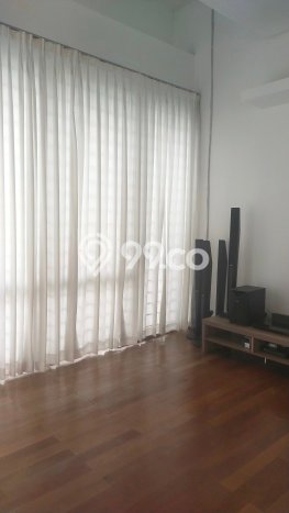 Rumah Elit Modern Tanpa Renovasi di BSD Puspita Loka Tangerang Rumah Elit Modern Tanpa Renovasi di BSD Puspita Loka Tangerang