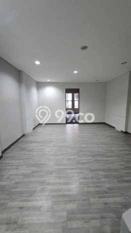 Unit Komersial Disewakan di Tangerang Area Strategis Harga Kompetitif Unit Komersial Disewakan di Tangerang Area Strategis Harga Kompetitif