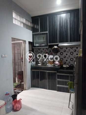 Hunian Nyaman Asri 5 KT Siap Huni di Taman Royal Tangerang Hunian Nyaman Asri 5 KT Siap Huni di Taman Royal Tangerang