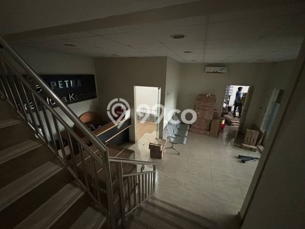 Gudang Bagus Dijual LB 216m2 Lokasi Strategis Tangerang Area Cocok untuk Berbisnis Gudang Bagus Dijual LB 216m2 Lokasi Strategis Tangerang Area Cocok untuk Berbisnis