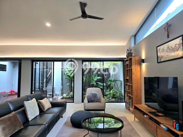 Rumah Elit Modern Siap Huni di BSD The Green Tangerang Rumah Elit Modern Siap Huni di BSD The Green Tangerang