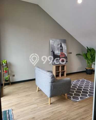 For Sale! Premium House LT 200m2 Desain Elegan di BSD For Sale! Premium House LT 200m2 Desain Elegan di BSD
