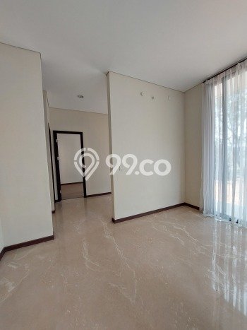 Rumah Luxury Modern Tanpa Renovasi di BSD Tangerang Rumah Luxury Modern Tanpa Renovasi di BSD Tangerang