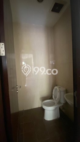 Dijual Hunian Rumah Nyaman 4 Kamar di BSD, Tangerang Dijual Hunian Rumah Nyaman 4 Kamar di BSD, Tangerang