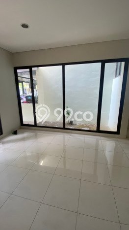 Dijual Hunian Rumah Nyaman 4 Kamar di BSD, Tangerang Dijual Hunian Rumah Nyaman 4 Kamar di BSD, Tangerang