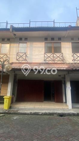 AREA KOMERSIAL! Ruko For Rent di BSD, Luas 155m², Jalan Utama, Siap Operasional AREA KOMERSIAL! Ruko For Rent di BSD, Luas 155m², Jalan Utama, Siap Operasional