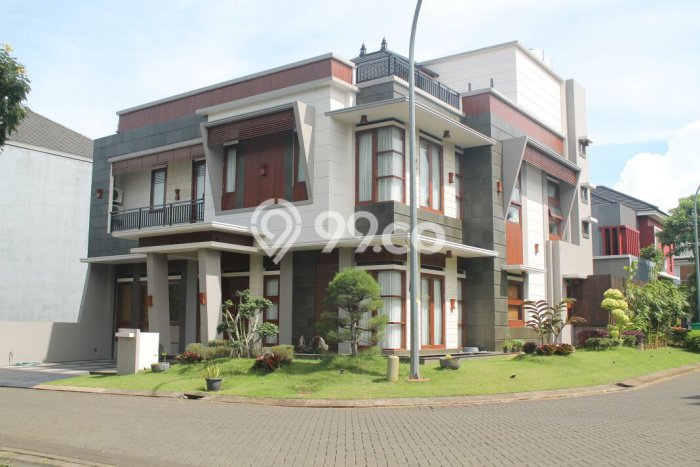 For Sale! Premium House LT 426m2 Desain Modern di BSD City For Sale! Premium House LT 426m2 Desain Modern di BSD City