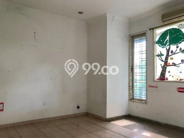 Rumah Elit LB 300m2 Siap Pakai Desain Elegan di BSD City, Tangerang Rumah Elit LB 300m2 Siap Pakai Desain Elegan di BSD City, Tangerang