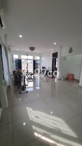 Jual Rumah Luas Megah Dengan View Eksklusif di Daan Mogot, Jakarta Barat Jual Rumah Luas Megah Dengan View Eksklusif di Daan Mogot, Jakarta Barat