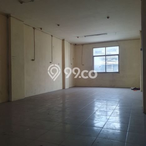 FOR RENT! Ruko di Jembatan Lima Cocok untuk Bisnis 270m2 FOR RENT! Ruko di Jembatan Lima Cocok untuk Bisnis 270m2