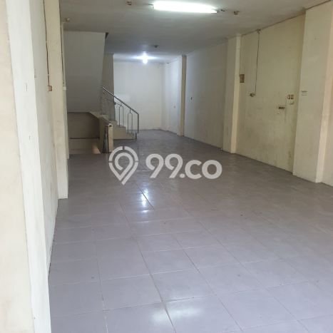 FOR RENT! Ruko di Jembatan Lima Cocok untuk Bisnis 270m2 FOR RENT! Ruko di Jembatan Lima Cocok untuk Bisnis 270m2