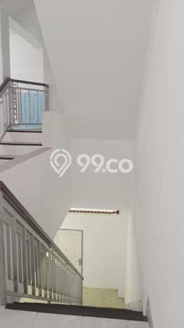 Ruko untuk Disewa di Pusat Jakarta Pusat Luas Bangunan 350m2 Ruko untuk Disewa di Pusat Jakarta Pusat Luas Bangunan 350m2
