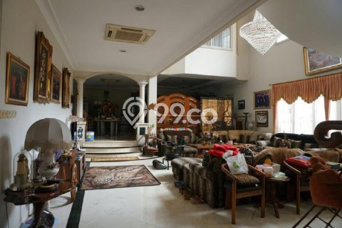 Rumah Elit LB 800m2 Siap Huni Desain Elegan di Kuningan, Jakarta Selatan Rumah Elit LB 800m2 Siap Huni Desain Elegan di Kuningan, Jakarta Selatan