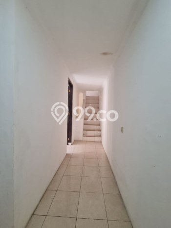 Ready to Use! Premium House LT 348m2 Desain Elegan di Pondok Indah Ready to Use! Premium House LT 348m2 Desain Elegan di Pondok Indah